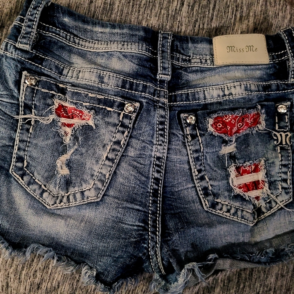 Miss me shorts